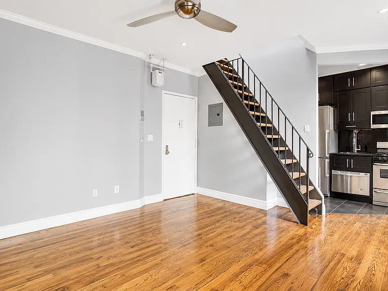 246 Mott St #21 — Photo 2