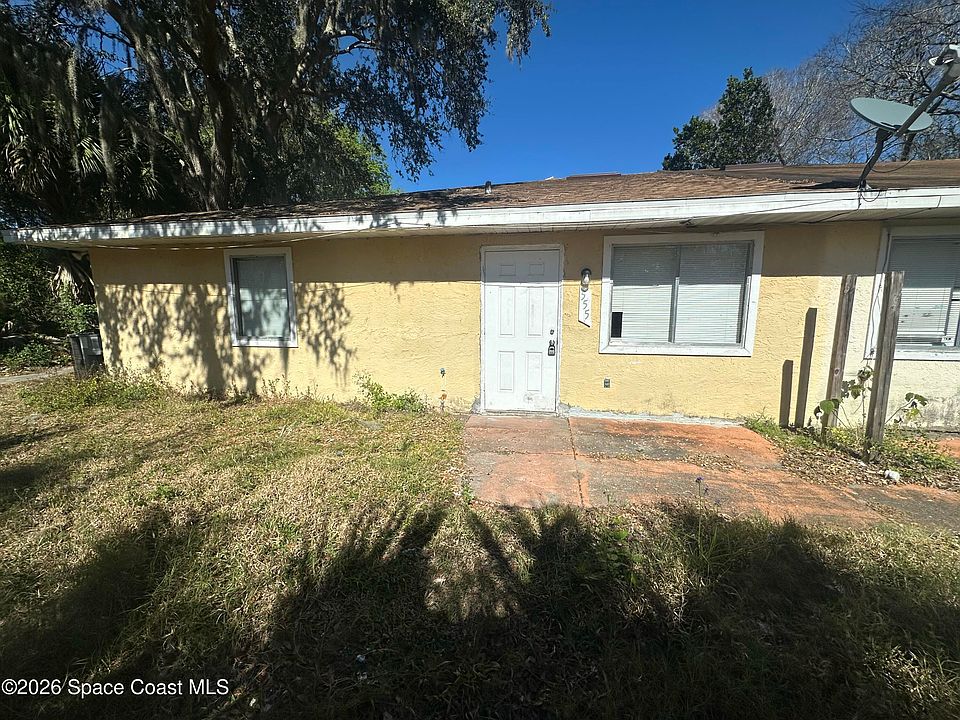 1st image of 555 Rock Pit Rd