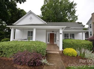 252 South St, Davidson, NC 28036