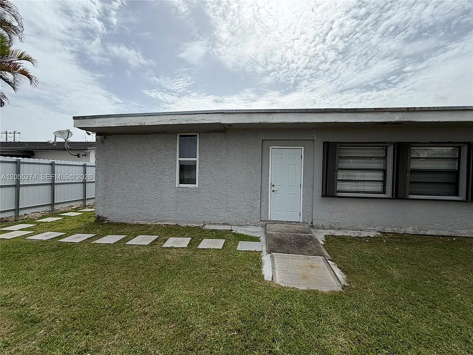26162 SW 123rd Pl #REAR