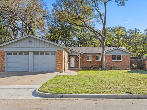 803 Clebud Dr, Euless, TX 76040