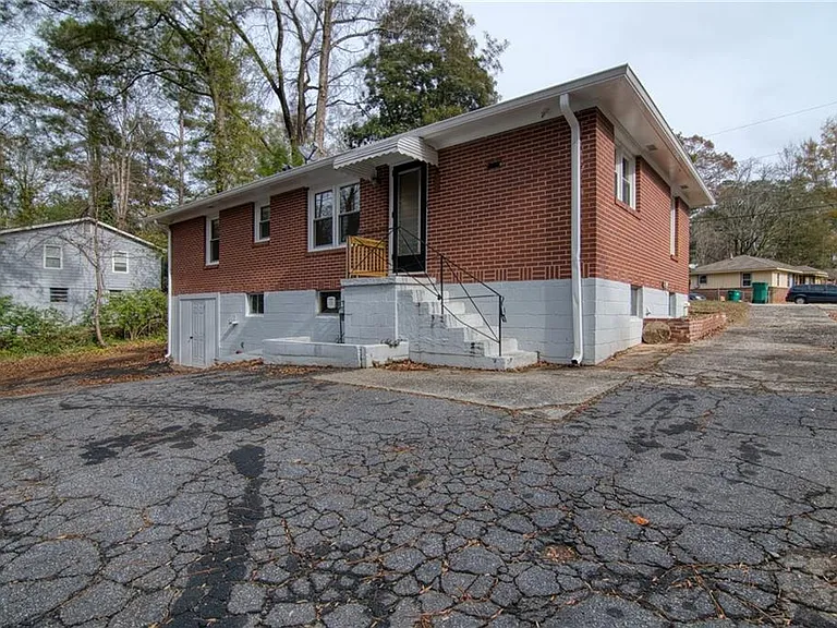 2232 Old Spring Rd SE — Photo 22