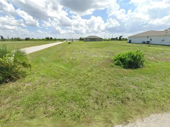 4053 NW 36th Pl, Cape Coral, FL 33993