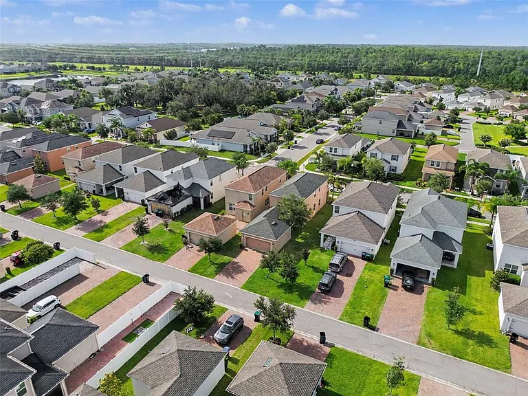 11118 Longleaf Woods Dr — Photo 29