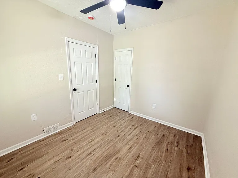 8772 Traverse St — Photo 7