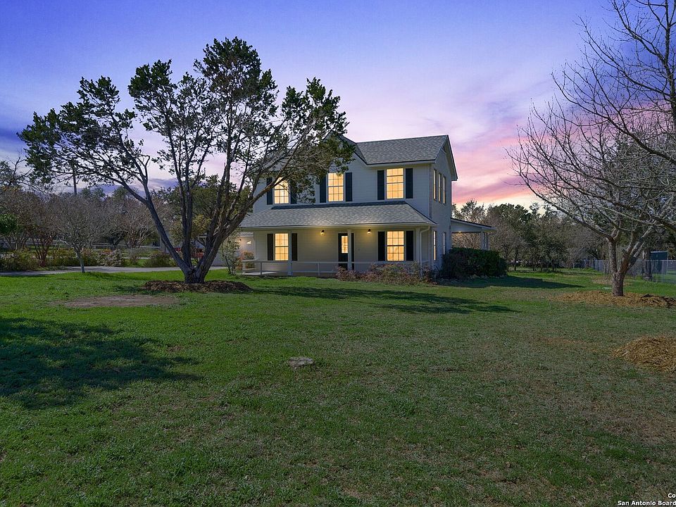 1st image of 5849 Circle Oak Dr.