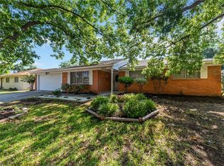 7805 Regency Ln, Fort Worth, TX 76134