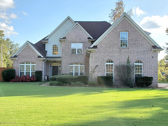 2nd image of 1968 Wood Lane Dr