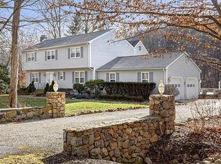 19 Glenwood Rd, Weston, CT 06883