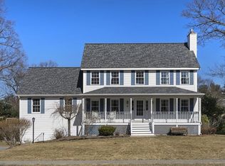 14 Brittany Ln, Billerica, MA 01821