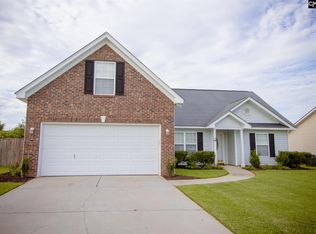 463 Hunters Crossing Dr, Hopkins, SC 29061