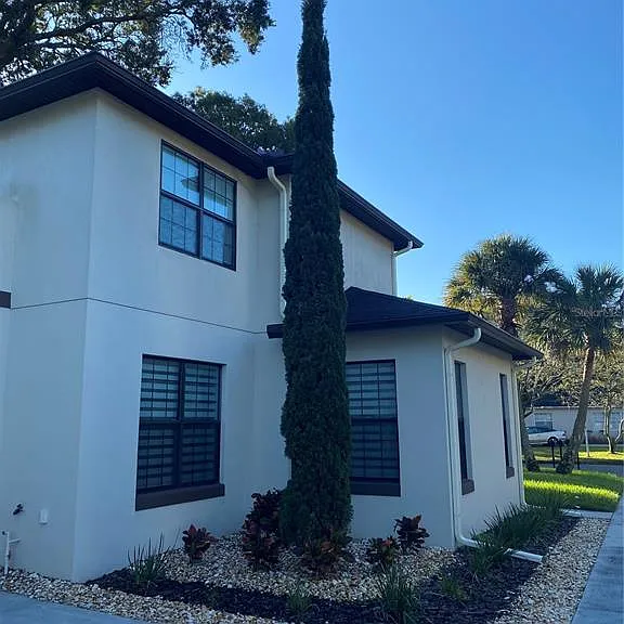 2251 Nairn Dr — Photo 13