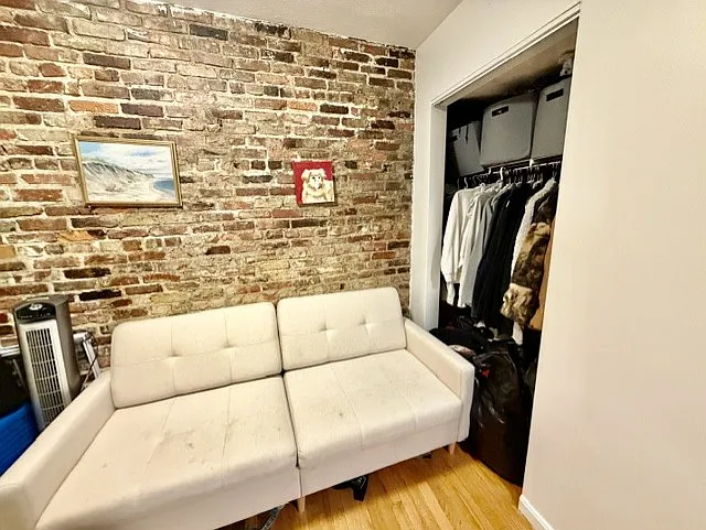 40 Clark St #B — Photo 10