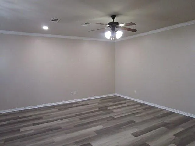 4131 Florence Dr — Photo 2