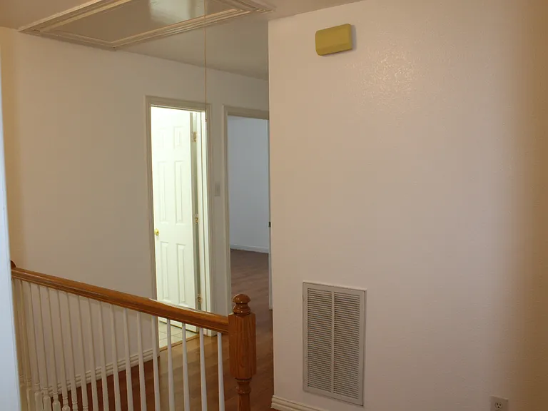 5017 Remington Dr — Photo 12
