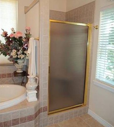 master bath/spa 2