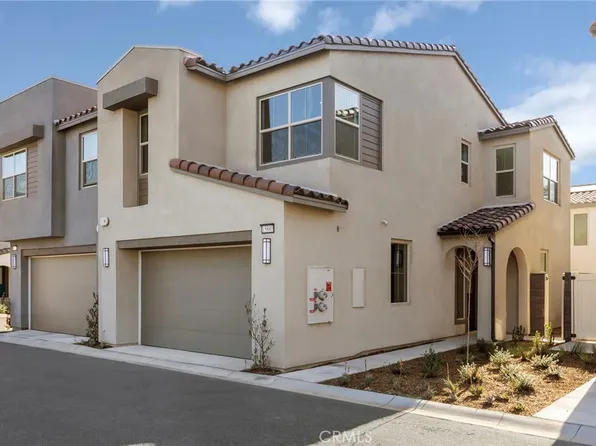 15880 Blue Copper Way, Fontana, CA 92336