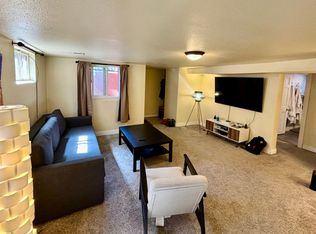 Cozy 2-Bed Downstairs Duplex, Close to CSU Campus, Fort Collins, CO 80521