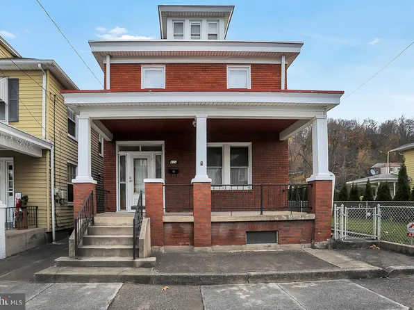 437 S 2nd St, Steelton, PA 17113