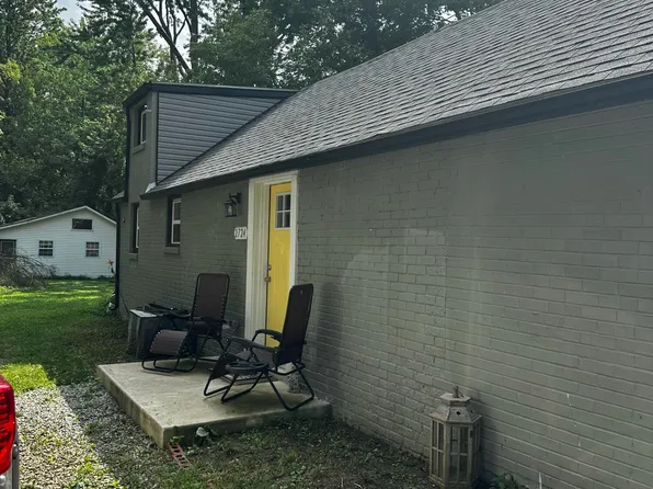 2724 Triplett Ct, Louisville, KY 40216