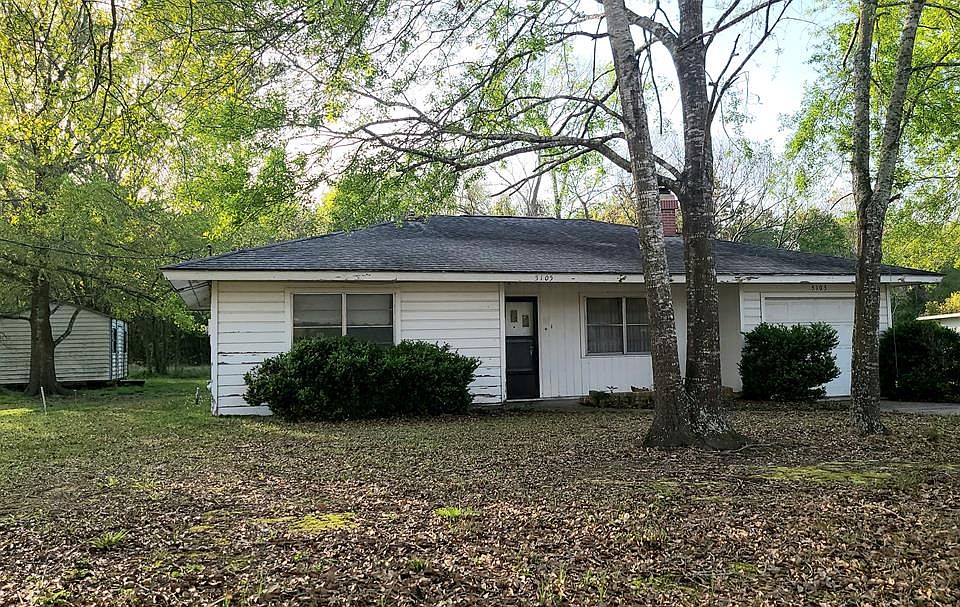 2nd image of 5105 Magnolia Ln