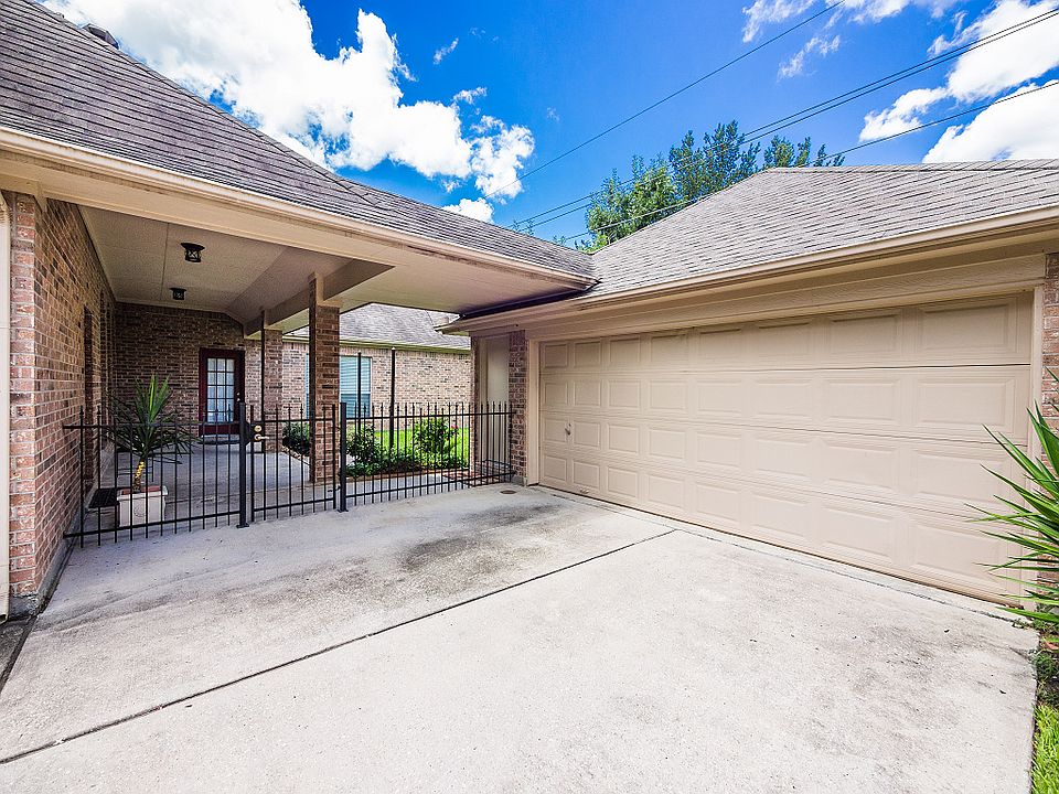 1st image of 13106 Rosewood Glen Dr