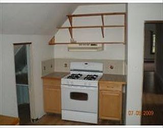 2nd image of 12 Concord St #3
