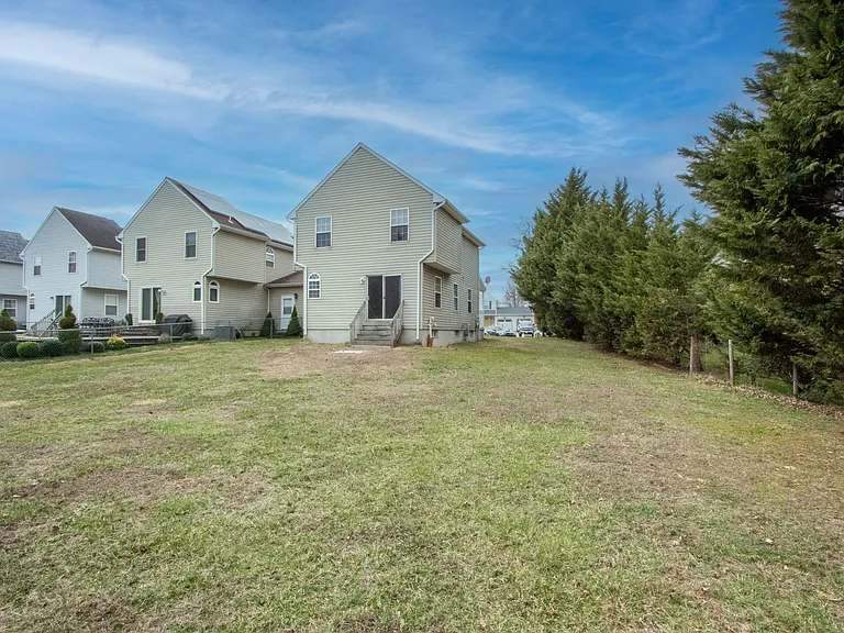 247 Academy Ln — Photo 5