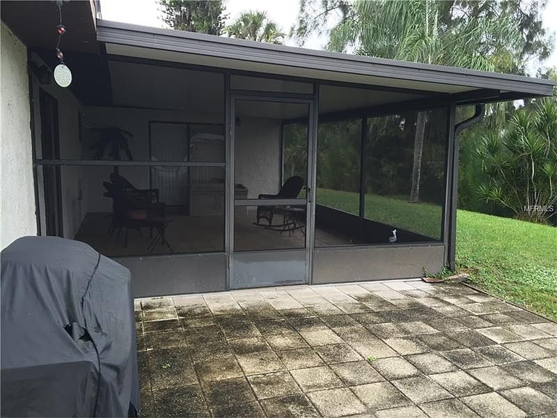 2nd image of 9025 Hilolo Ln