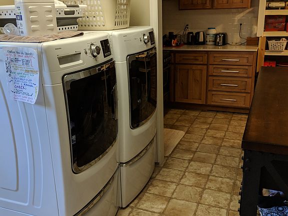 4th image of 1250 S Pinewood Dr #17546358