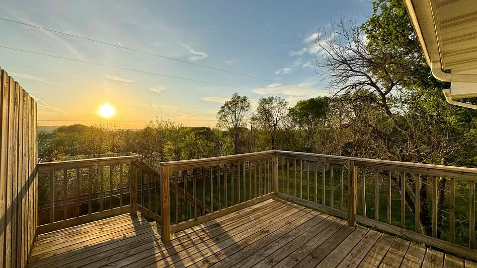 3 bed, $1,500 — Photo 1