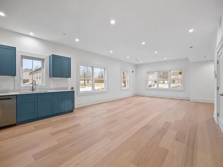 1209 Littleton Rd #B — Photo 6