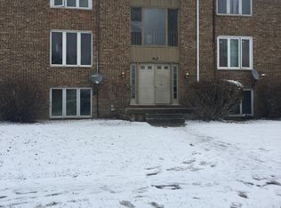 329 Kathleen Dr, Elgin, IL 60123