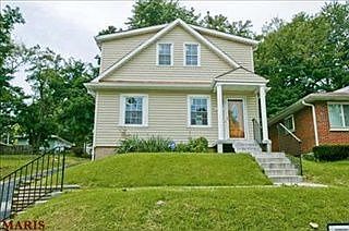 1st image of 821 Elsworth Pl