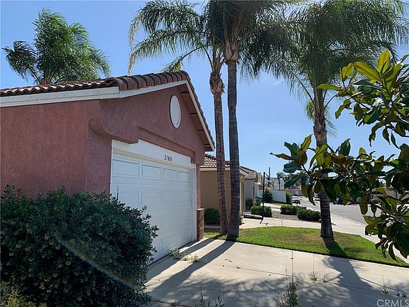 4th image of 27803 Moonridge Dr