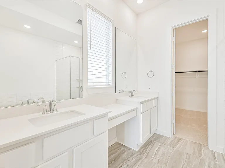 27027 W Rustlers Bnd — Photo 27