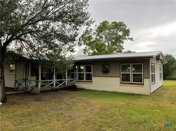 155 Gotfried St, Victoria, TX 77905