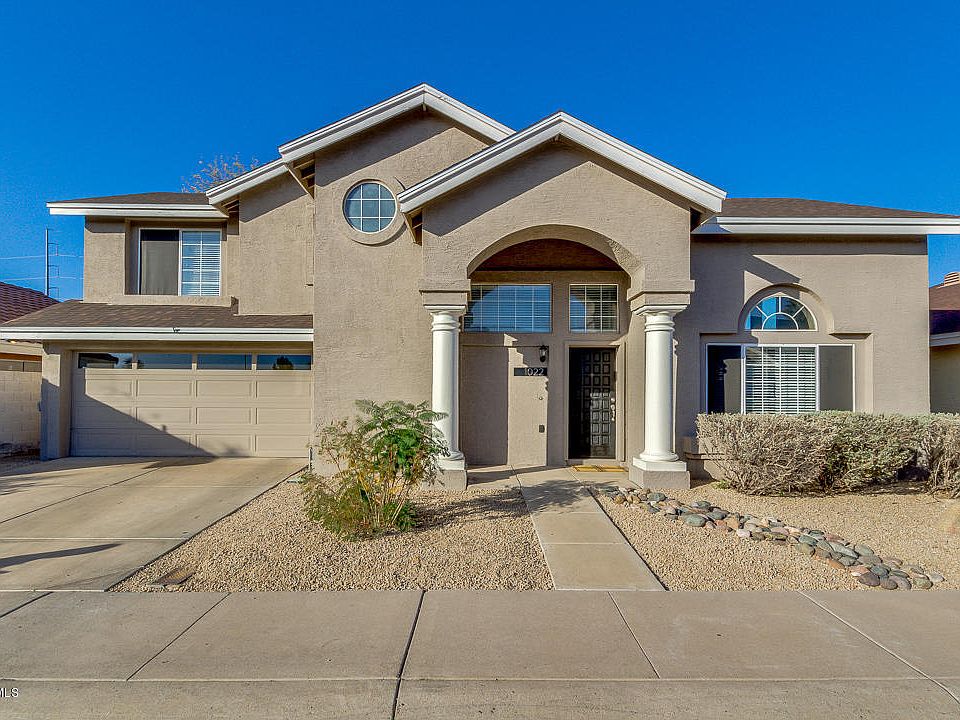 1st image of 1022 E Villa Theresa Dr