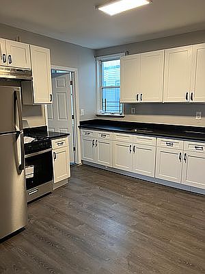 1st image of 2822 W 19th St #4