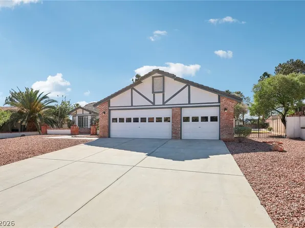 3305 Palmdesert Way, Las Vegas, NV 89120