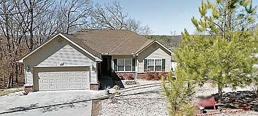 1st image of 4 Mason Ln
