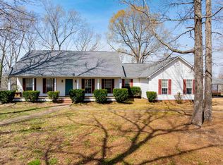 706 N Ridgeview Dr, Mountain View, AR 72560