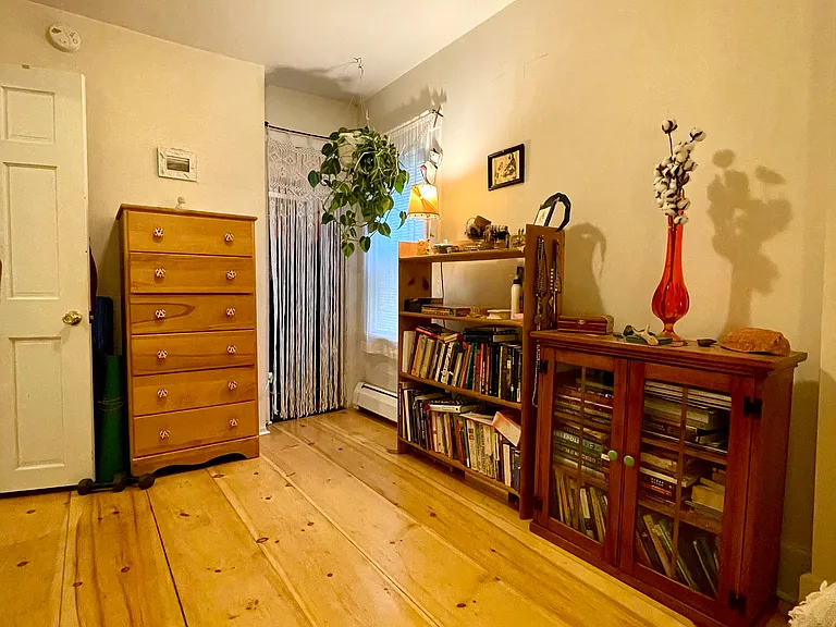 17 Ward St — Photo 10