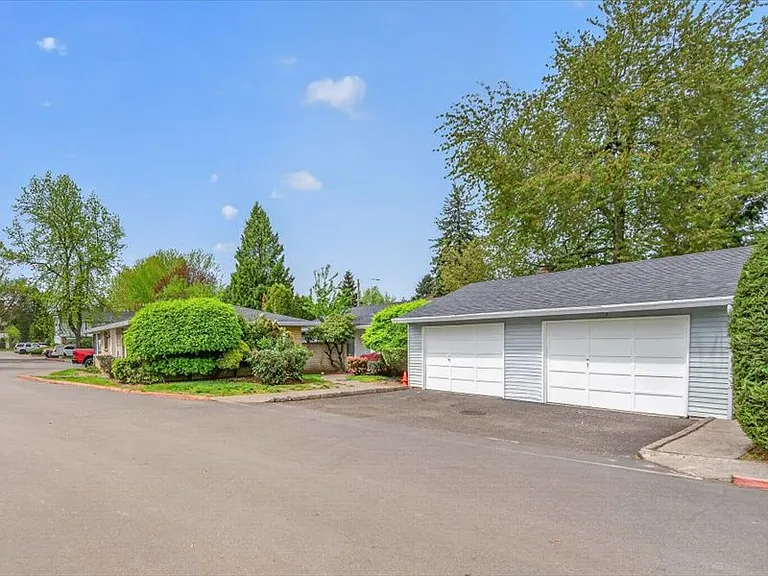 Wellington Heights Estates — Photo 14