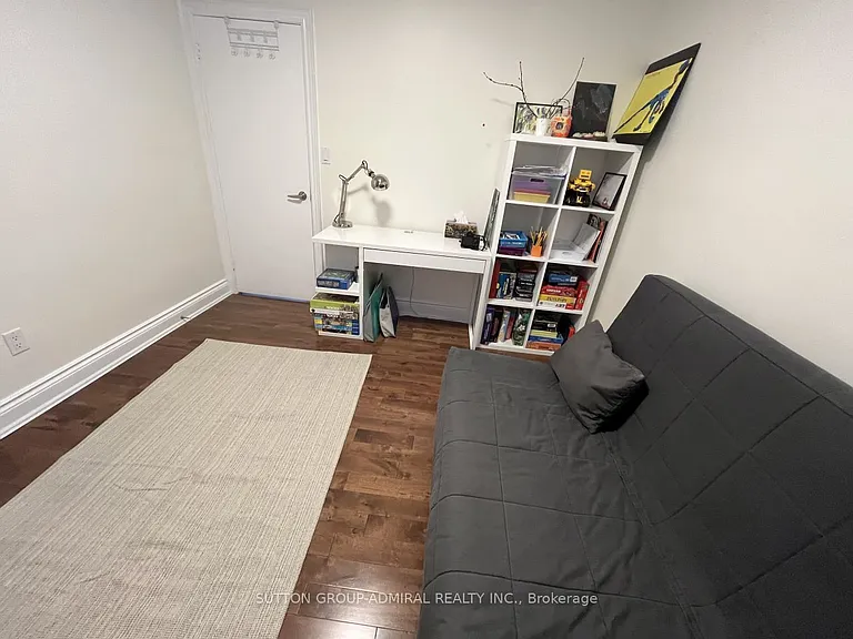 81 Searle Ave — Photo 18