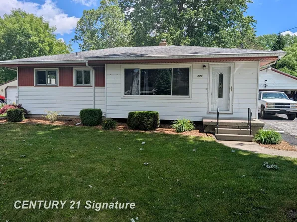 771 S Frost Dr, Saginaw, MI 48638