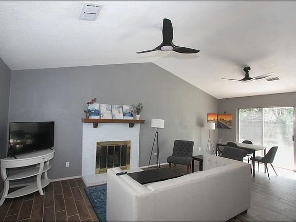 2nd image of 3950 Shagbark Ct