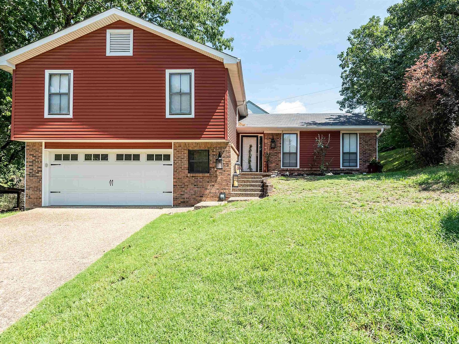 8 Castle Hill Ct, Little Rock, AR 72227 | Zillow