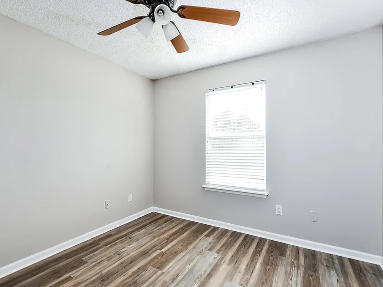 1371 Summerbrook Dr — Photo 13