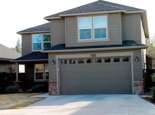 19739 SW Aspen Ridge Dr, Bend, OR 97702